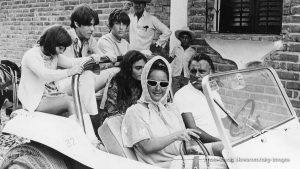 Richard Burton and Elizabeth Taylor - A Love Story in Paradise