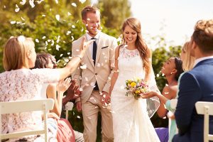 Benefits and Drawbacks to a Big Wedding Ceremonies