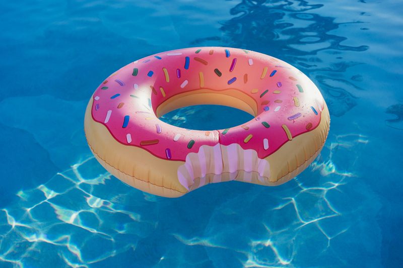 Top Ten Pool Inflatables for Your Summer Vacation | Traveler's Blog