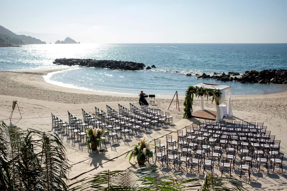 Wedding venues on the beach in Puerto Vallarta