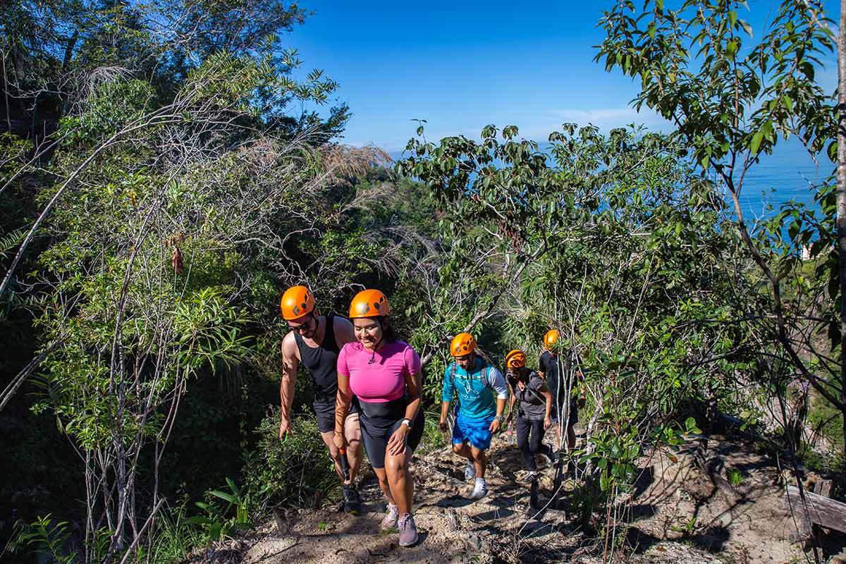 hiking garza blanca