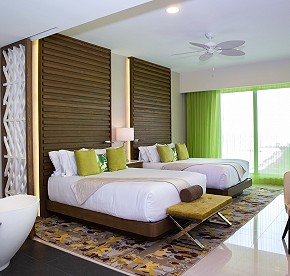 Explore this accurate photography selection of our luxurious oceanfront suites and residences in Cancun.