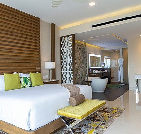 Explore this accurate photography selection of our luxurious oceanfront suites and residences in Cancun.
