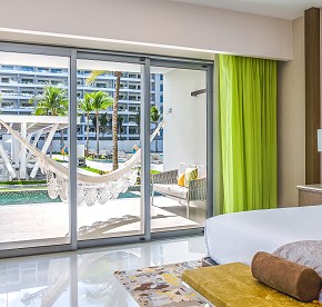 Explore this accurate photography selection of our luxurious oceanfront suites and residences in Cancun.