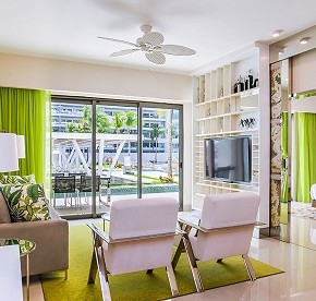 Explore this accurate photography selection of our luxurious oceanfront suites and residences in Cancun.
