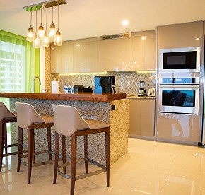 Explore this accurate photography selection of our luxurious oceanfront suites and residences in Cancun.