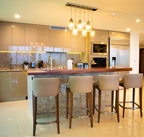 Explore this accurate photography selection of our luxurious oceanfront suites and residences in Cancun.