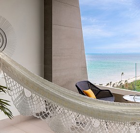Explore this accurate photography selection of our luxurious oceanfront suites and residences in Cancun.