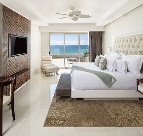Modern Style - 3 Bedroom Oceanfront