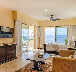 Honeymoon Suite