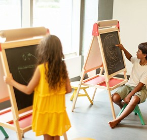 Discover our incredible Kid’s Club and see the photo gallery of every activity the little ones can do in this space with the help of certified staff.