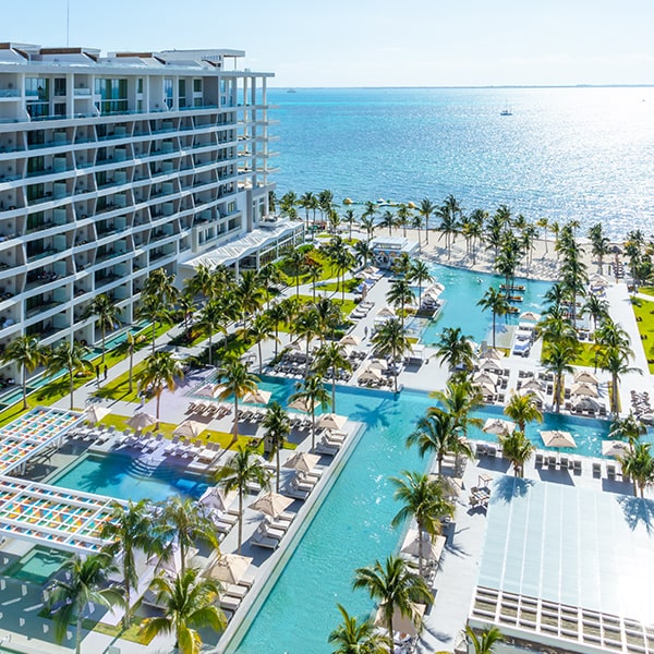Cancun Live Webcam  Garza Blanca Resort