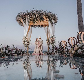 Get inspired by real wedding moments captured at Garza Blanca Puerto Vallarta. Ocean views, elegant décor, and timeless memories await.