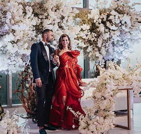 Get inspired by real wedding moments captured at Garza Blanca Puerto Vallarta. Ocean views, elegant décor, and timeless memories await.