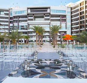 Created with romance in mind, Garza Blanca Resort & Spa offers the most spectacular beachfront setting for luxury weddings.