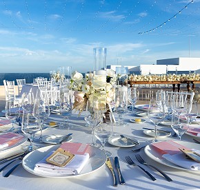 Created with romance in mind, Garza Blanca Resort & Spa offers the most spectacular beachfront setting for luxury weddings.
