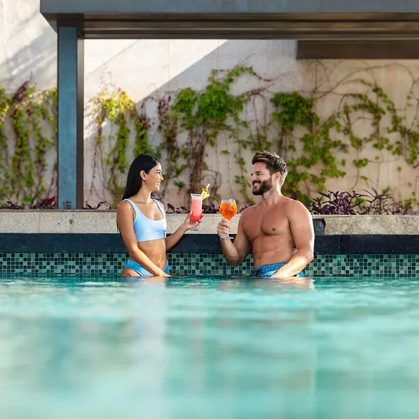 Up to $2000 USD in Resort Credits <sup>(1)</sup>