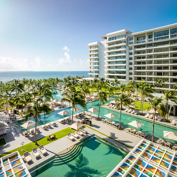 Stunning Beachfront Location 