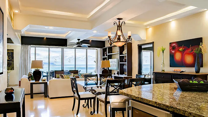 Oceanfront Penthouse Suite
