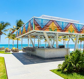 Distinctly modern, yet exquisitely timeless, Garza Blanca Resort & Spa Cancun emanates contemporary flare within a relaxed yet sleek atmosphere.