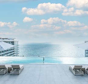 Distinctly modern, yet exquisitely timeless, Garza Blanca Resort & Spa Cancun emanates contemporary flare within a relaxed yet sleek atmosphere.