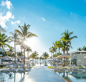 Distinctly modern, yet exquisitely timeless, Garza Blanca Resort & Spa Cancun emanates contemporary flare within a relaxed yet sleek atmosphere.