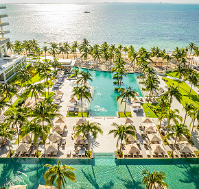 Distinctly modern, yet exquisitely timeless, Garza Blanca Resort & Spa Cancun emanates contemporary flare within a relaxed yet sleek atmosphere.