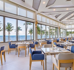 Gallery with the best images of Garza Blanca Resort & Spa Cancun restaurants: Blanca Blue restaurant, Hiroshi, Bocados Steak House, The snack and Food truck.