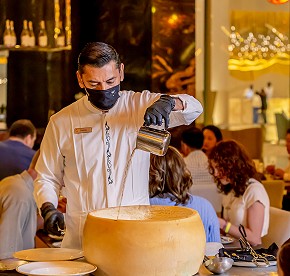 Gallery with the best images of Garza Blanca Resort & Spa Cancun restaurants: Blanca Blue restaurant, Hiroshi, Bocados Steak House, The snack and Food truck.