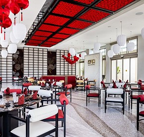 Gallery with the best images of Garza Blanca Resort & Spa Cancun restaurants: Blanca Blue restaurant, Hiroshi, Bocados Steak House, The snack and Food truck.