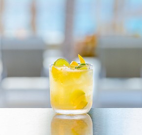 Gallery with the best images of Garza Blanca Resort & Spa Cancun restaurants: Blanca Blue restaurant, Hiroshi, Bocados Steak House, The snack and Food truck.
