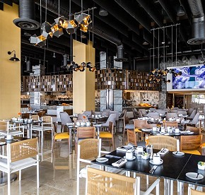 Gallery with the best images of Garza Blanca Resort & Spa Cancun restaurants: Blanca Blue restaurant, Hiroshi, Bocados Steak House, The snack and Food truck.