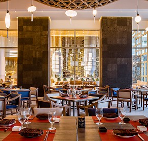 Gallery with the best images of Garza Blanca Resort & Spa Cancun restaurants: Blanca Blue restaurant, Hiroshi, Bocados Steak House, The snack and Food truck.