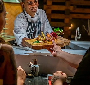 Foodies and serious restaurant critics alike will love the culinary options available at Garza Blanca Los Cabos.