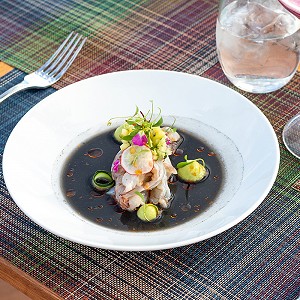 Foodies and serious restaurant critics alike will love the culinary options available at Garza Blanca Los Cabos.