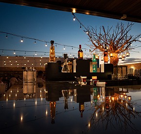 Foodies and serious restaurant critics alike will love the culinary options available at Garza Blanca Los Cabos.