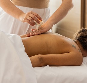 Prepare to immerse in a blissful experience of complete relaxation. Explore the facilities of the best spa in Cancun, Spa Imagine.