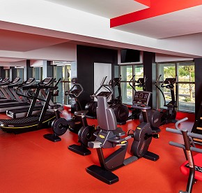Don’t lose a day of training. Visit the best gym in Cabo San Lucas, located inside Garza Blanca, to keep your fitness on track while on vacation.