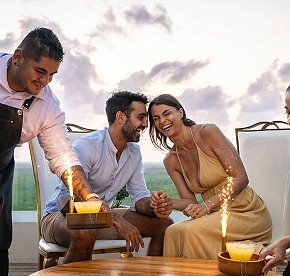 Discover what it is like to be on top of the world. Browse our collection of experiences through our Rooftop photo gallery.