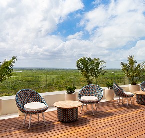 Discover what it is like to be on top of the world. Browse our collection of experiences through our Rooftop photo gallery.