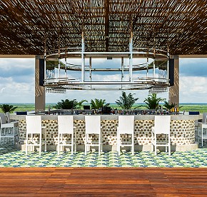 Discover what it is like to be on top of the world. Browse our collection of experiences through our Rooftop photo gallery.