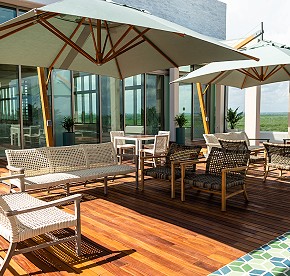 Discover what it is like to be on top of the world. Browse our collection of experiences through our Rooftop photo gallery.